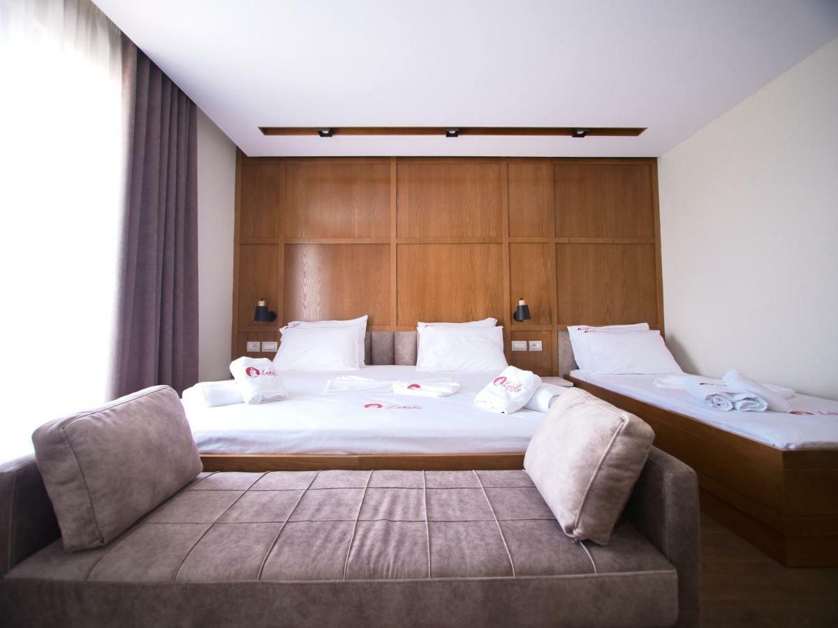 Hotel Lahuta Bajram Curri Exteriér fotografie