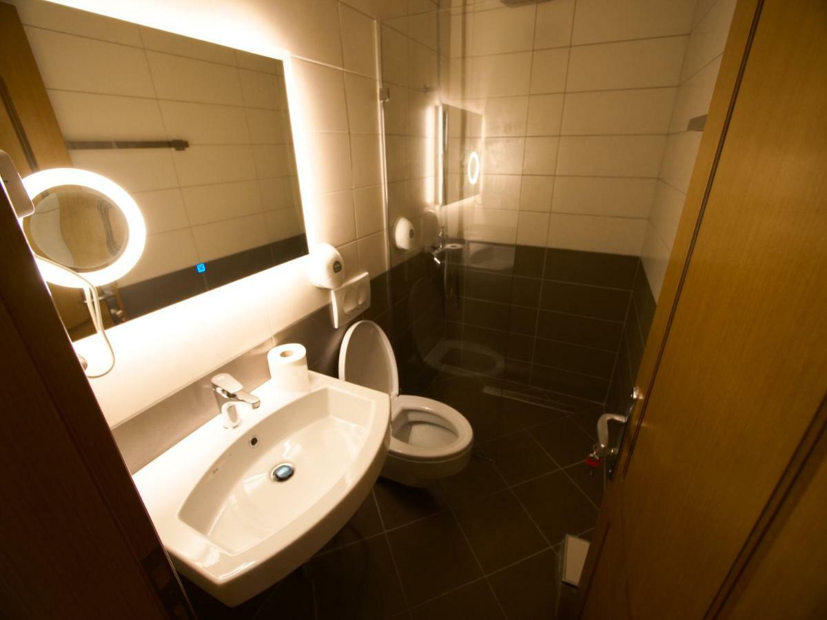 Hotel Lahuta Bajram Curri Exteriér fotografie