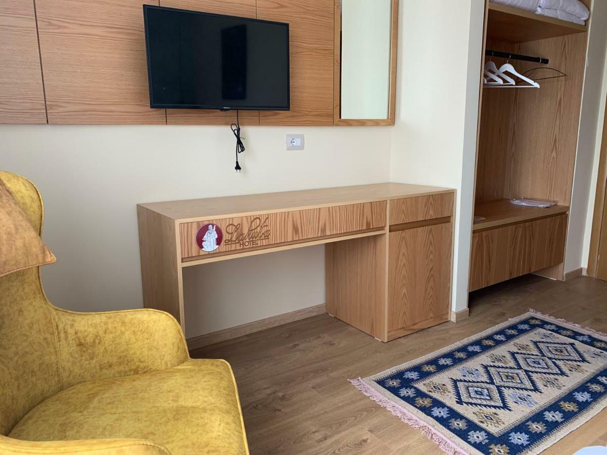 Hotel Lahuta Bajram Curri Exteriér fotografie