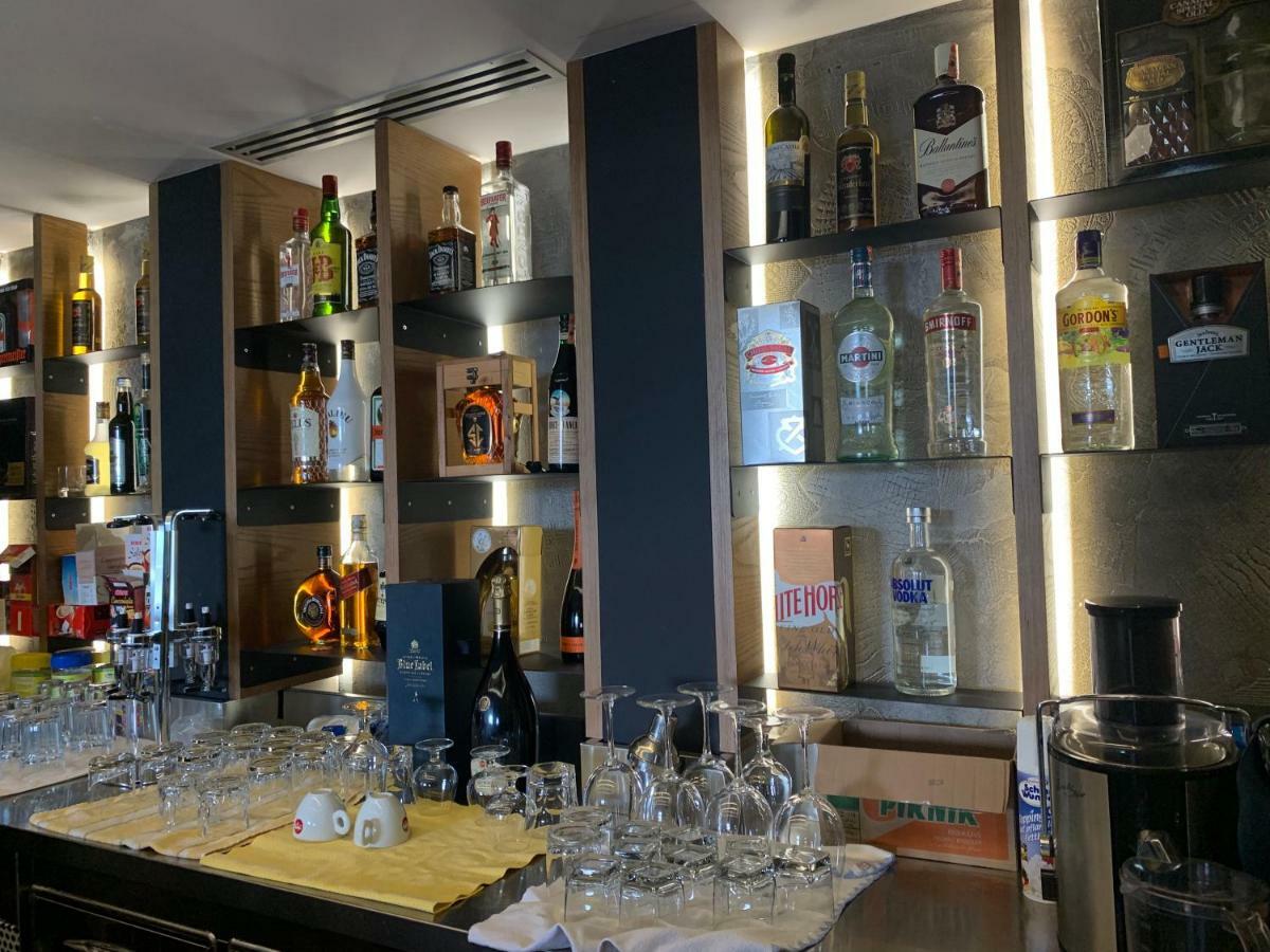 Hotel Lahuta Bajram Curri Exteriér fotografie