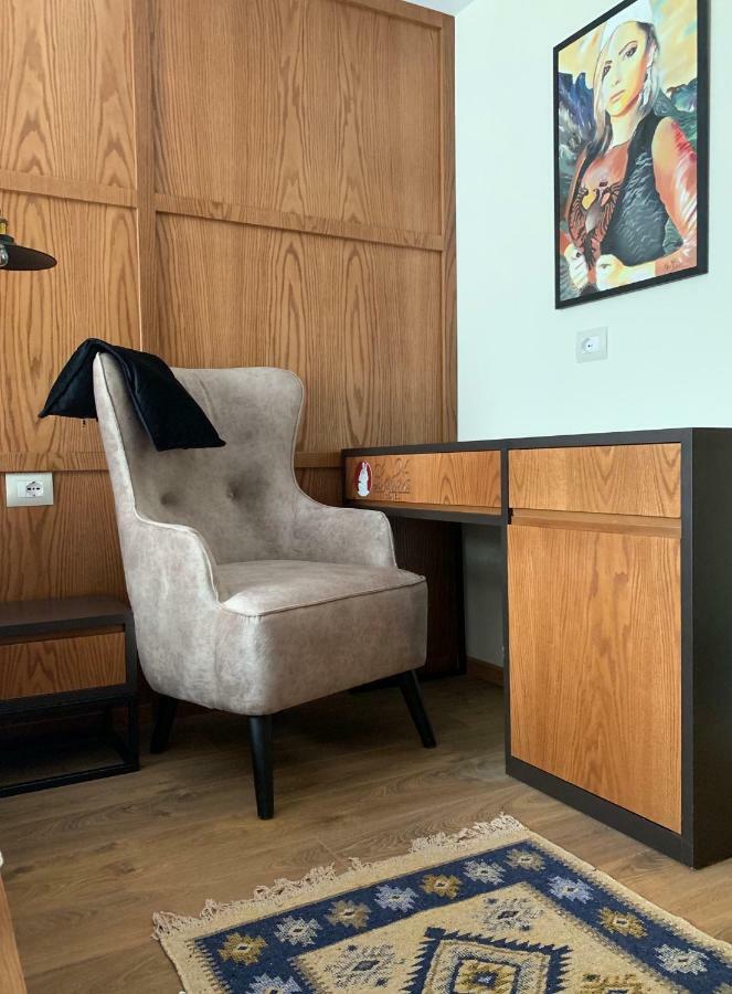 Hotel Lahuta Bajram Curri Exteriér fotografie